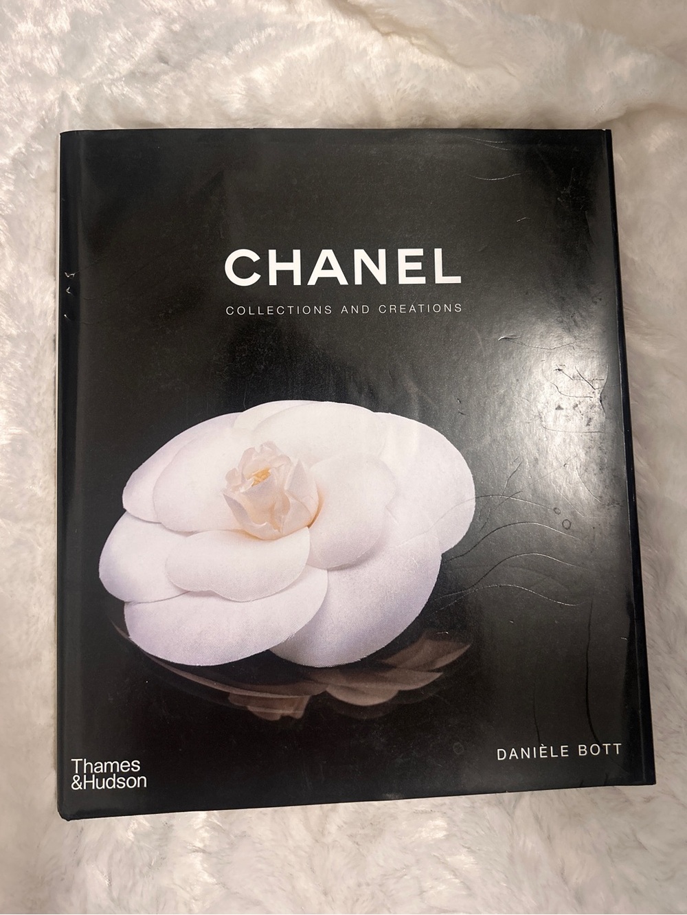 Chanel Hardback Large Black & White Book Collections & Creations